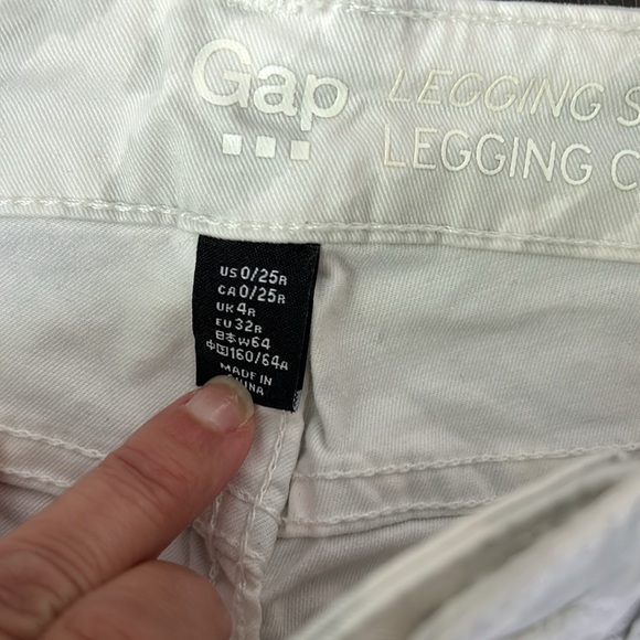 GAP White/Gray Print Jeans- Size 25- Excellent Condition - Picture 4 of 9